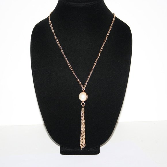 🌟 Gold & Pearl Tassel Necklace · 30" · Statement Glow 🤍 - Picture 4 of 4